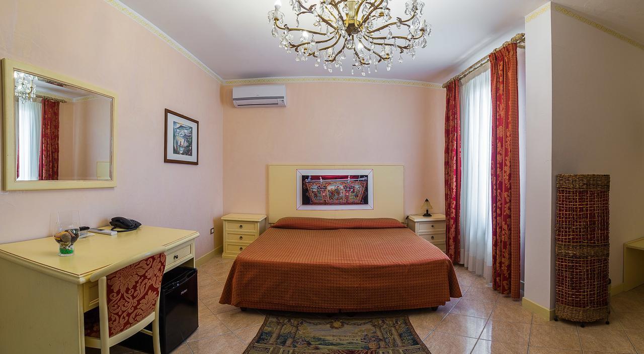 Hotel Centrale בגרייה מראה חיצוני תמונה