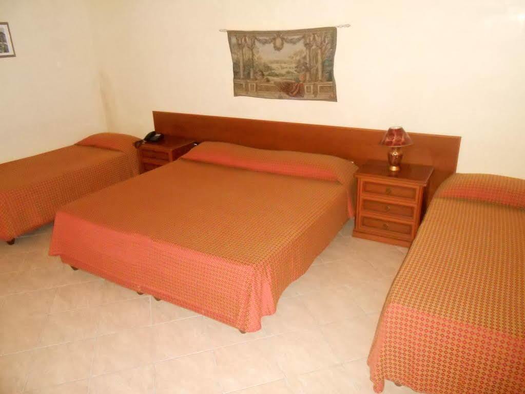 Hotel Centrale בגרייה מראה חיצוני תמונה